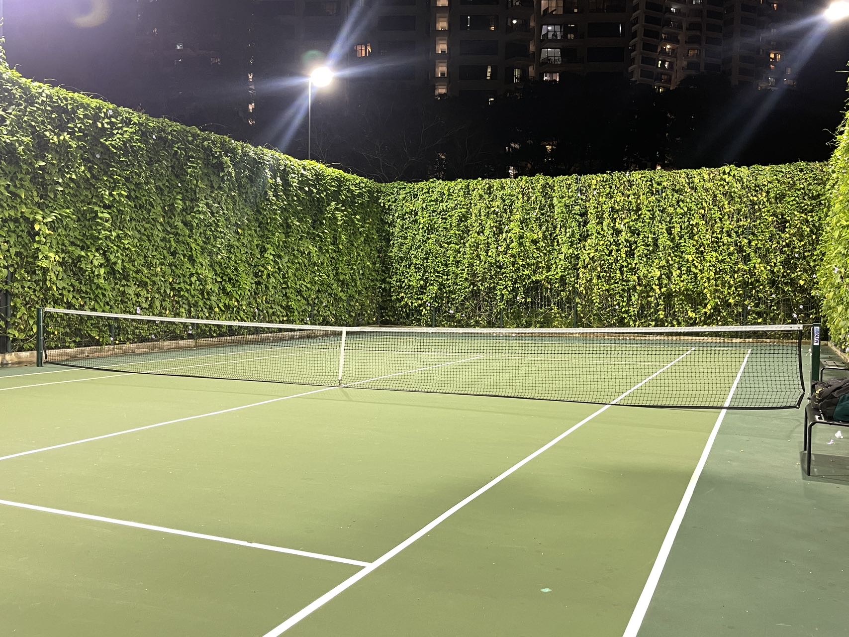 Leedon Green位于Leedon Green, Farrer Rd, Singapore 26, Singapore,可在网球地图查看新加坡网球场订场方式。提供室外场、硬地场、免费场等场地。